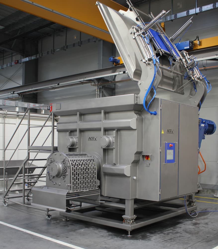 The MIX-S-4800SC is built with a massive stainless-steel construction, designed for maximum stability and long service life
