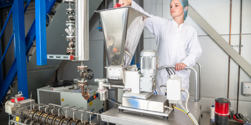 Crespel & Deiters partners with Finnish foodtech firm Happy Plant Protein to produce textured vegetable proteins from European pulses at industrial scale.